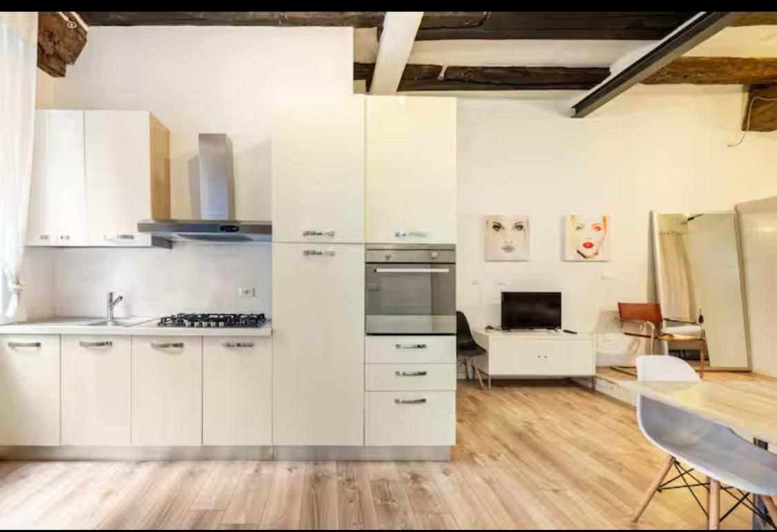 Апартаменти Downtown Loft Болонья Екстер'єр фото